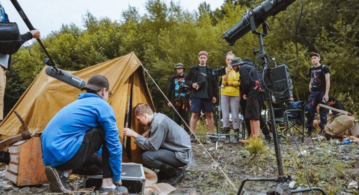 pexels maksim romashkin 13812367